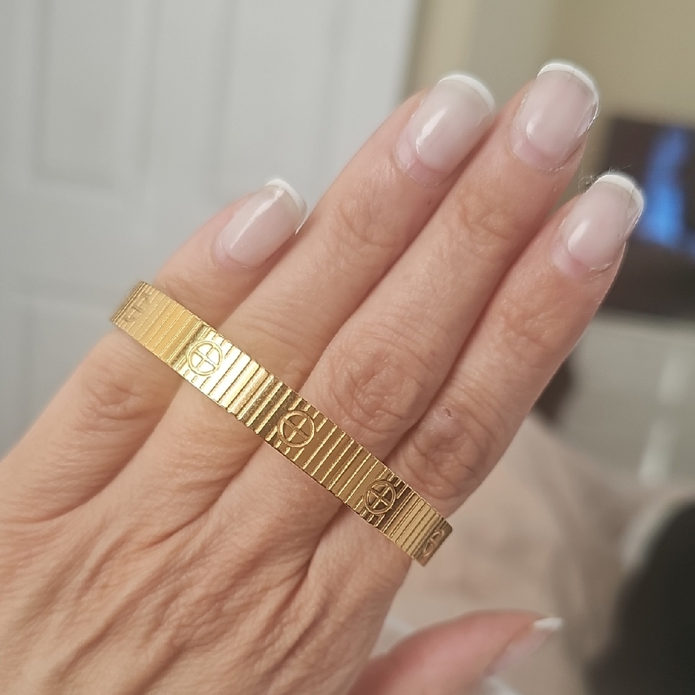Fashion  Gold Bracelet